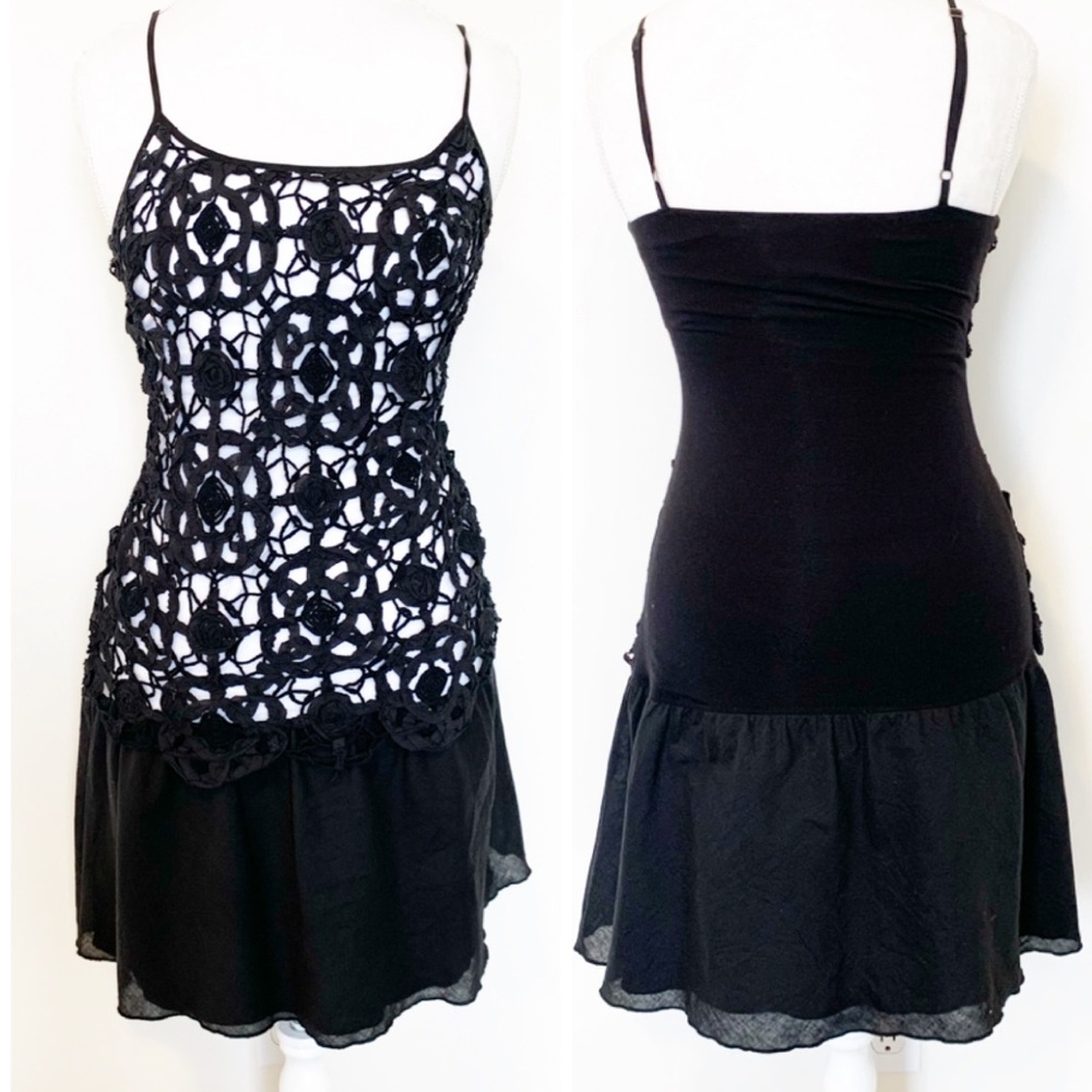 Bailey 44 black and white dress, knit overlay SZ S